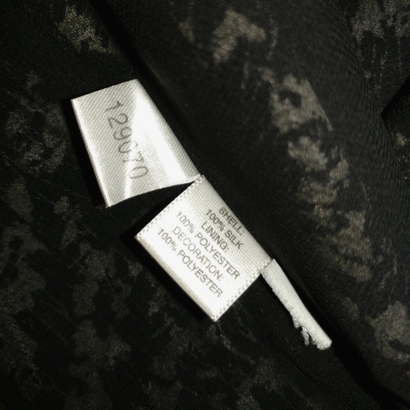 🦋 ANN TAYLOR CAMISOLE - BLACK & WHITE ABSTRACT LACE TRIMMED - SZ 6P - Picture 8 of 11